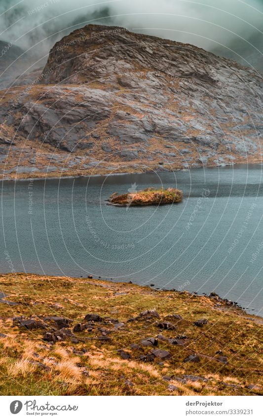 View of Loch Coruisk IV Free time_2017 Joerg farys theProjector the projectors Light Day Deep depth of field Copy Space middle Morning Dawn Central perspective