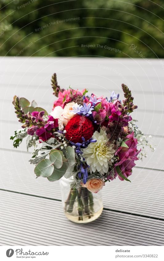 bridal bouquet Environment Nature Flower Rose Tulip Ivy Fern Orchid Leaf Blossom Foliage plant Agricultural crop Exotic Fragrance Bride Bouquet Ostrich