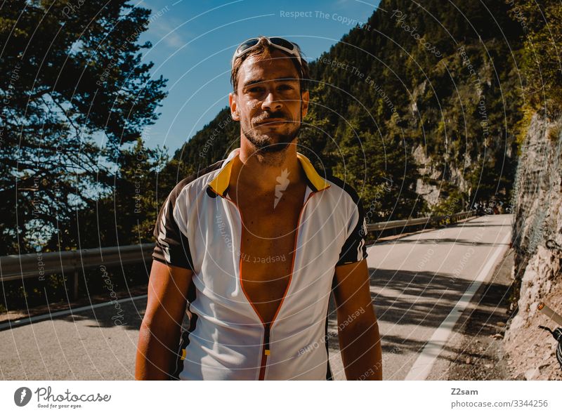 Cyclists at the mountain pass | Alpine crossing alpine crossing Lake Garda Mountain bike mtb transalp Cycling Break ardor Perspiring cycling jersey mendelpass