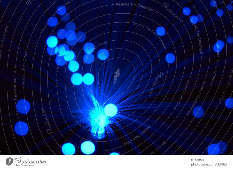 blue spots in the dark Mystic Obscure blue points undifferentiated blue light points