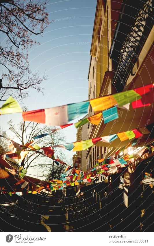 prayer flags Berlin Dalai Lama Flag Prayer Prayer flags Back-light Deserted Religion and faith Schöneberg Sun Town Copy Space Tibet Blow Wind Multicoloured