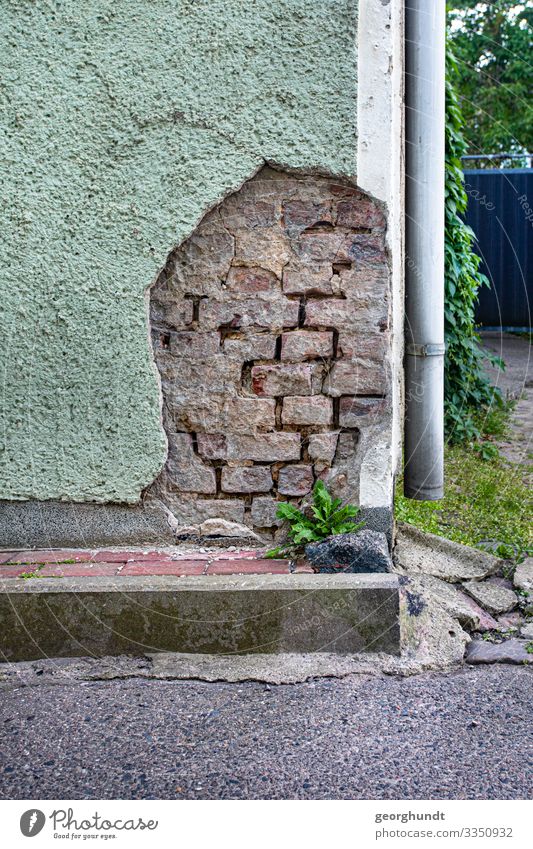 Dirty Mint Plaster House (Residential Structure) Wall (barrier) masonry Street Downspout Derelict Old Road construction House building