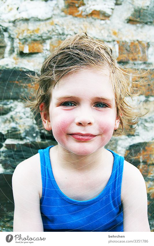 struwwelpeter | <3 Smiling contented Contentment cheerful Happiness Son Hair and hairstyles portrait Child Boy (child) Infancy Family Colour photo Brash Cool