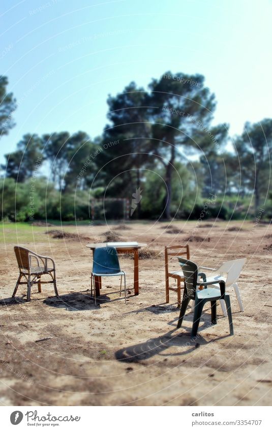 Search for candidates Spain Balearic Islands Majorca Sporting grounds Chair Table Assembly Tilt-Shift Shallow depth of field Blur acuity Tree Summer Warmth