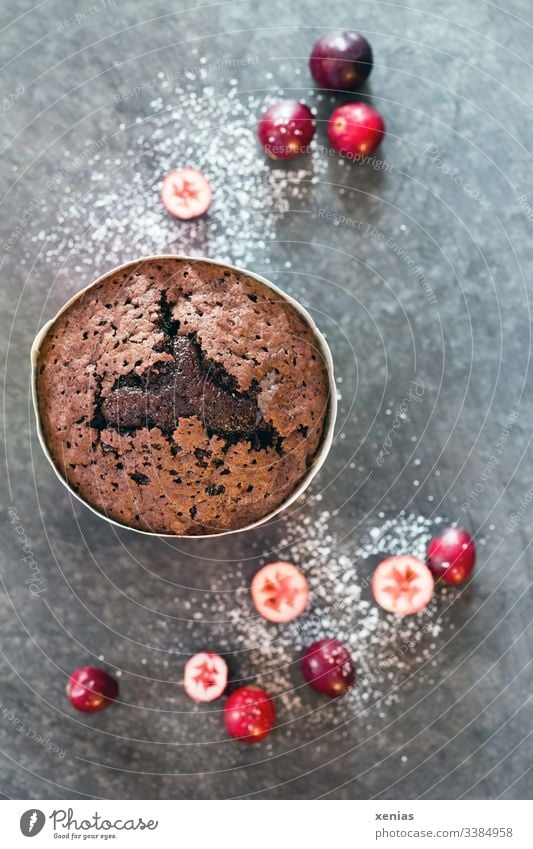 Brownie with cranberries and heart in a cup to go brownie Chocolate cake Cake Baked goods Candy Neutral background Dessert Delicious cute Christmas & Advent