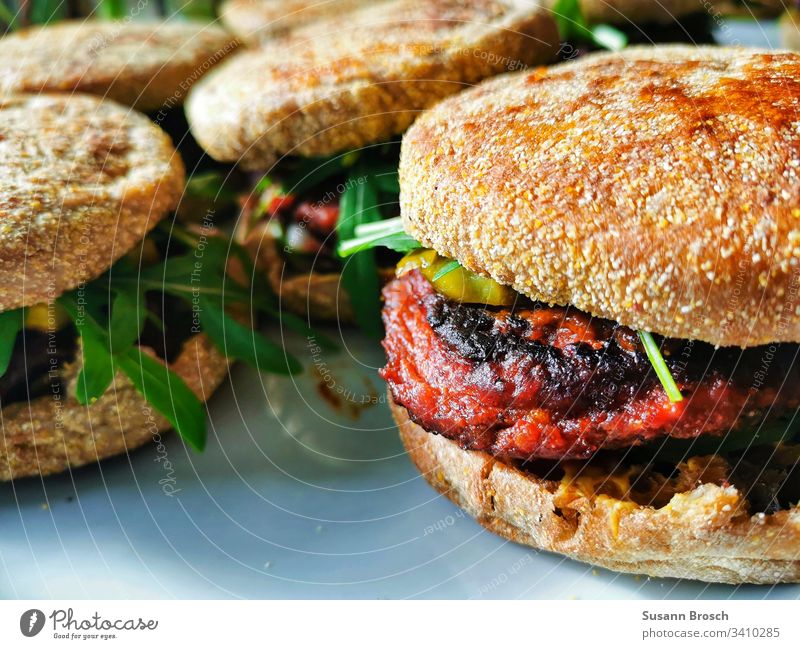 Veggieburger Vegetarian diet Healthy Colour photo Healthy Eating Vegan diet Organic produce Food photograph Close-up Vegetable