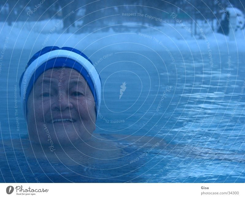 free swimmer Relaxation Fresh Woman Portrait photograph Winter Cold Fog Swimming & Bathing Joy Snow Fitness Bathing cap Harden Healthy Cure Lake Senior citizen