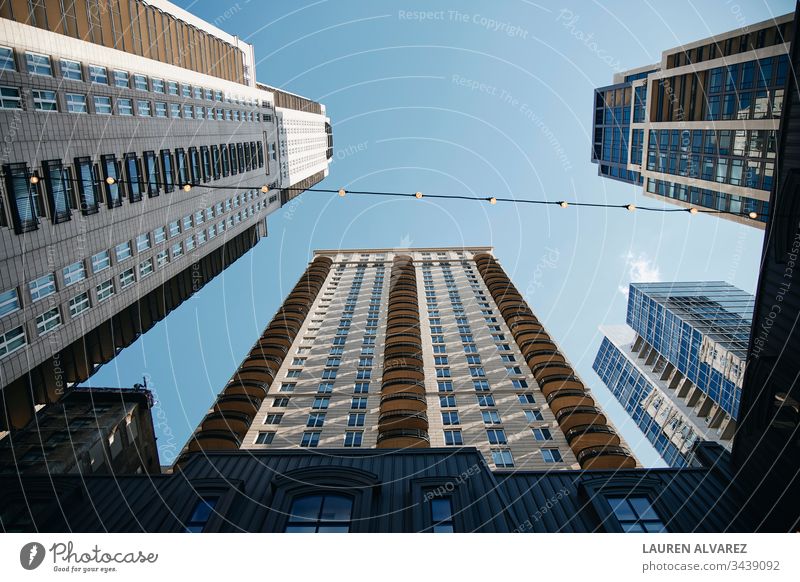 edificios, atardecer,hotel,chicago,luz,luces,cielo,vidrio,contrapicada,angulo Building Sunset Sky Blue buildings Chicago Home Love Arquitecture angle Street