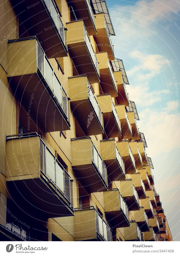 Hochhäuser als Wohnblocks Wohnen, Wohnung, Architektur   Gebäude, urban, Großstadt, Building abstract photography architectonic