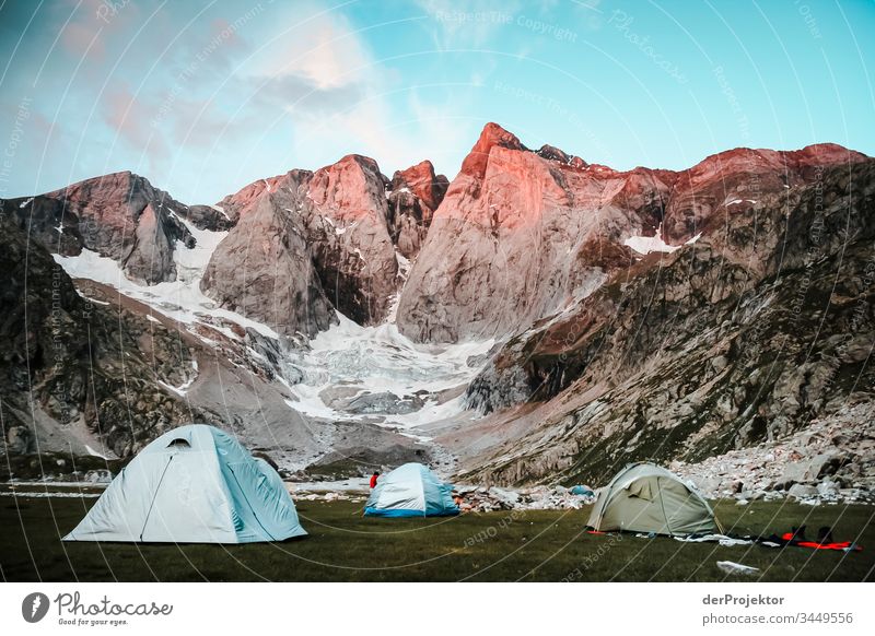 Campground in the Pyrenees Looking Front view Portrait photograph Wide angle Central perspective Panorama (View) Deep depth of field Low-key Sunset Long shot