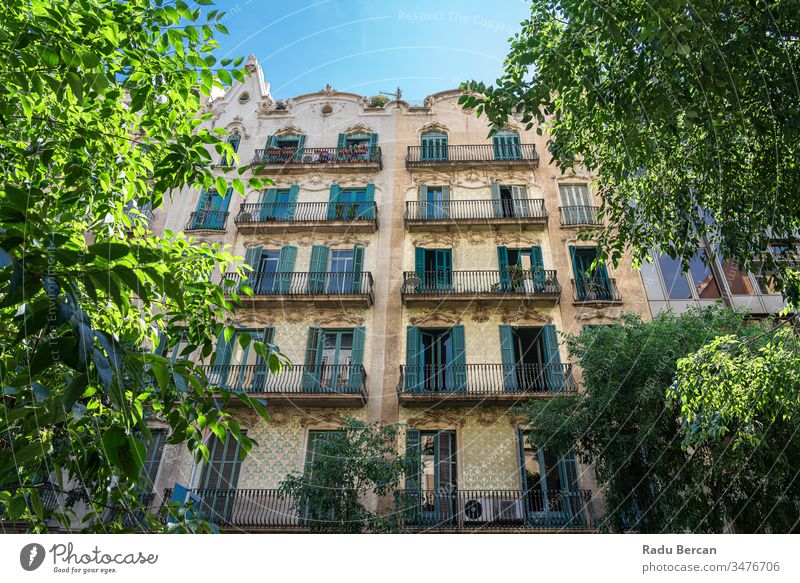 Detail Of Beautiful Facade Building Architecture In City Of Barcelona, Spain spain barcelona spanish landmark europe town architectural catalonia street urban