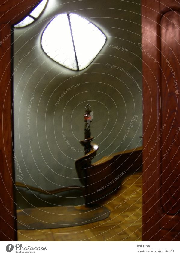 Casa Battlo 3 Barcelona Staircase (Hallway) Light Architecture Joy Stairs Moody Handrail Snail