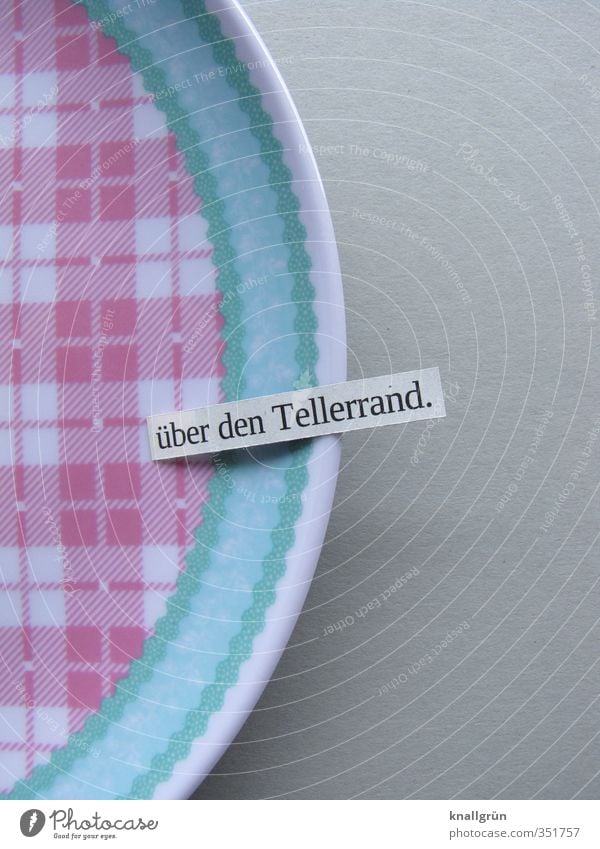 beyond the end of the world. Plate Characters Signs and labeling Communicate Looking Smart Gray Green Pink Emotions Contentment Joie de vivre (Vitality)