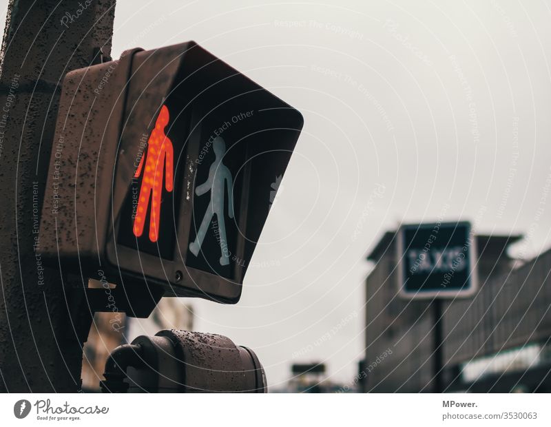 STOP Traffic light Red little man stop holds Pedestrian crossing Town urban Going Stand pedestrian haltparis