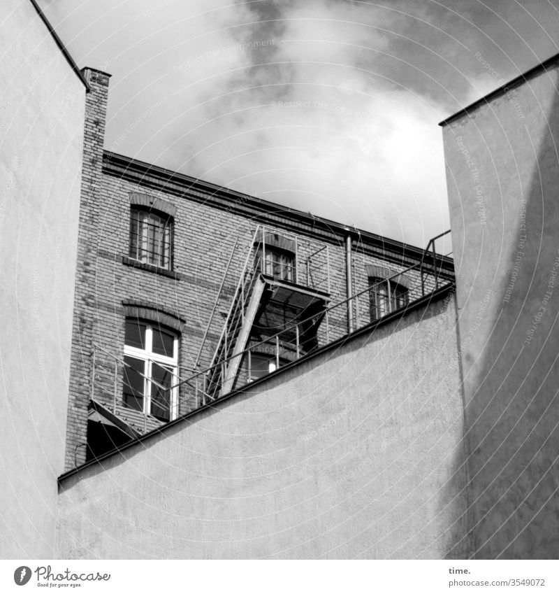 Oberstübchen and Hintertürchen | taken literally Wall (barrier) House (Residential Structure) Rear side Above Ladder outer conductor Fire ladder Escape route