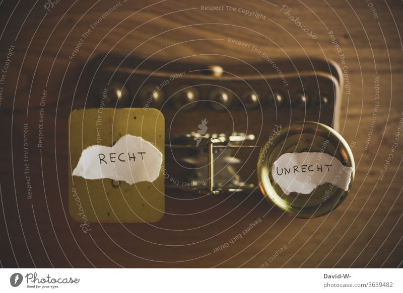 Balance - decision | which side wins | who is right and who is not Scale Law Decision wrongdoing Time Money concept Weight Fairness Honest Justice judiciary