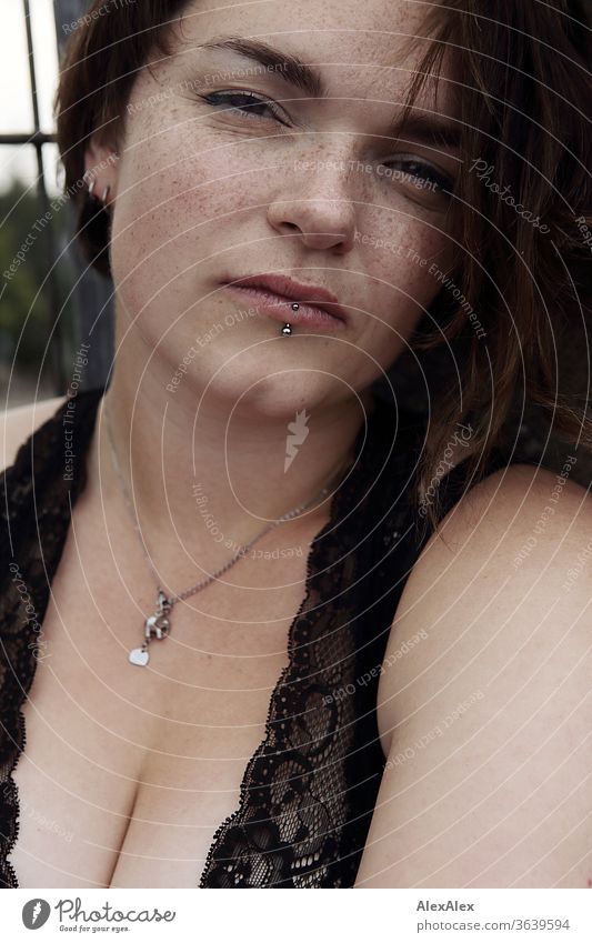 Portrait of a young, freckled woman Young woman Top windy hair brunette already Intensive Youth (Young adults) 18-25 years décolleté Looking into the camera