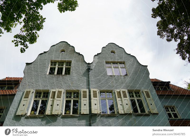 Old villas in Duisburg houses Facades Villas shutters House building Architecture Cozy high ceilings House (Residential Structure) old house