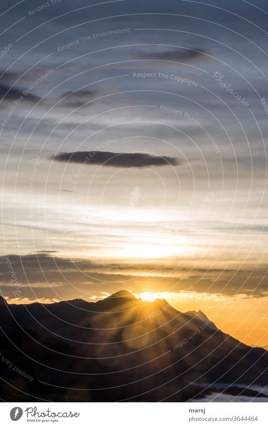 Sunrise between Stoderzinken and ridge Sunlight Illuminate Warmth Beautiful weather Nature Meditation Colour photo Harmonious Calm Sky Summer Contrast silent