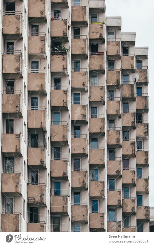 Modern architecture Architecture Facade built Design Light Esthetic Window Reflection Symmetry Minimalistic Elegant Line High-rise Deserted Arrangement Abstract