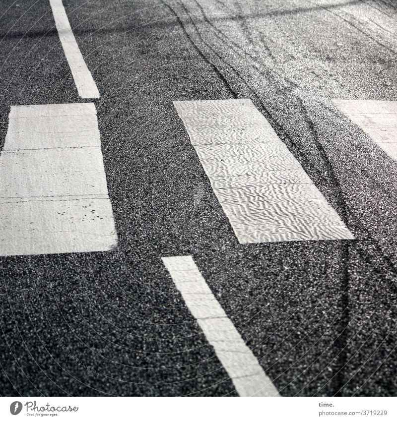 baselines (2) worn-out Stripe White Bird's-eye view Gray Asphalt Street Baseline Median strip Zebra crossing Crosswalk Transport Sunlight Back-light Notches