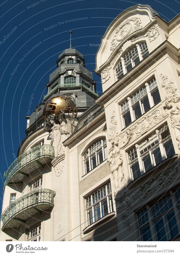 Antique in Vienna Architecture Oblique angle antiq Gold golden globe