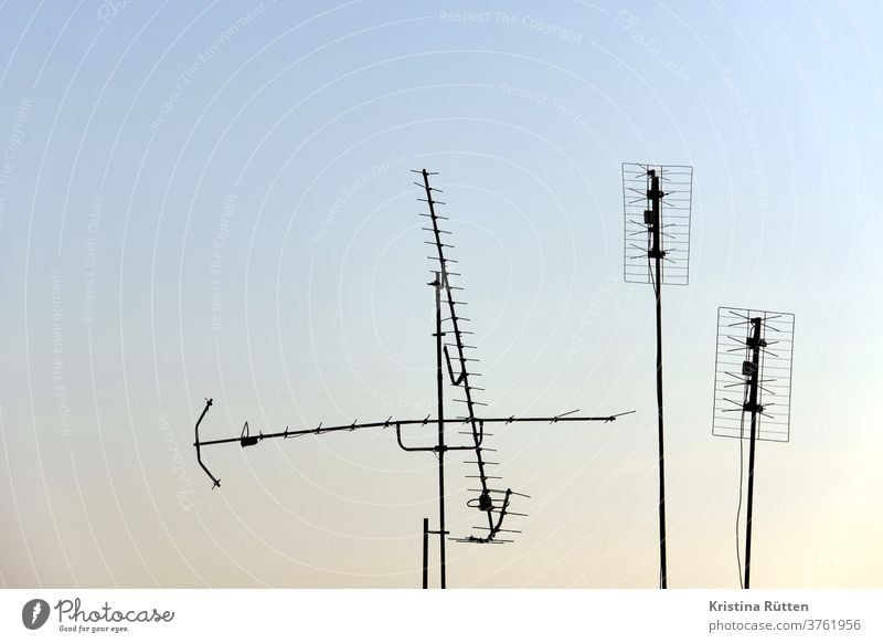 antennas in the evening sky television aerial Antenna TV antennas Receive cues Television Radio (broadcasting) Connection received receiver technique