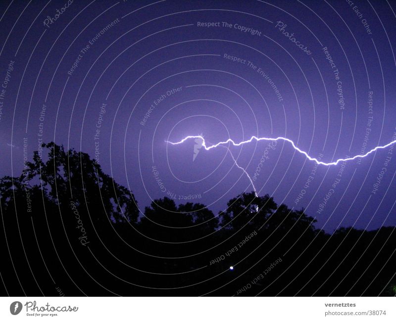 lightning bolt Lightning Thunder Dark Summer night Thunder and lightning