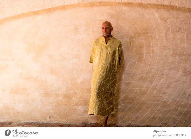 under the gowns........ Statue of Buddha Colour photo Temple Iconic Gold Clergyman Yoga Belief Religion and faith Monk Peace Wisdom Calm Meditation Awareness