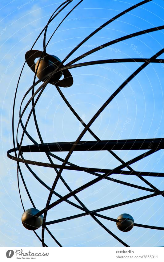 world time clock Evening alex Alexanderplatz Architecture Berlin Office city Germany Twilight Worm's-eye view Capital city Sky downtown Middle Modern