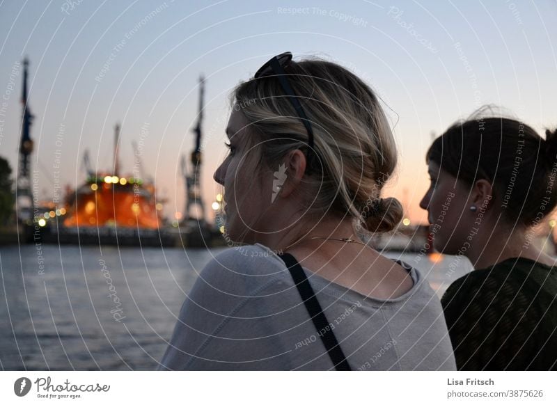 PORT - TWILIGHT HAMBURG - OBSERVATION Woman Blonde girlfriends Friendship Summer Together Exterior shot Braids Twilight Evening Dusk Beautiful weather Harbour