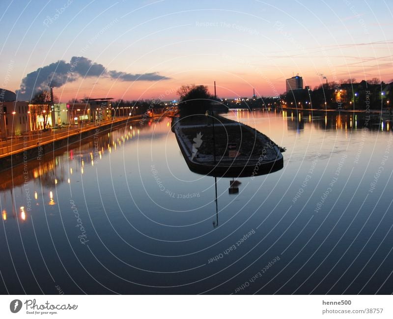 Lock on the Main Floodgate Moody Evening Navigation Water Dusk