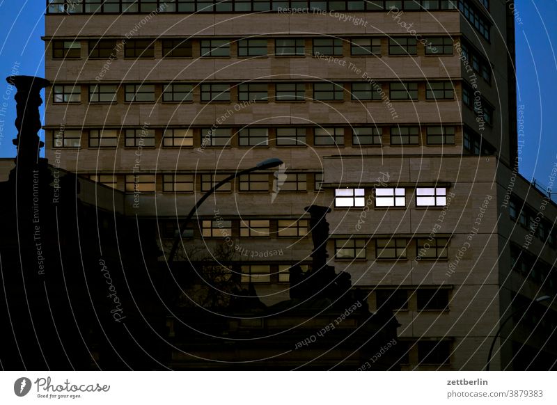 Königskolonnaden and Kathreinerhaus in Schöneberg Berlin House (Residential Structure) High-rise Bauhaus Facade front Glazed facade floor Story Modern Contrast