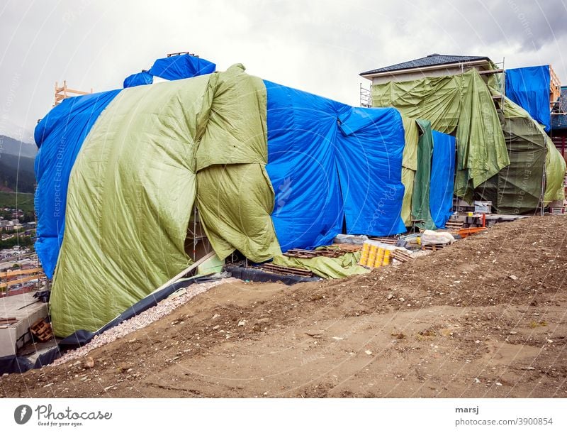 Colour combination | construction site covering with huge tarpaulins Envelop Construction site distended Plastic Covers (Construction) Protection Wrinkles Green