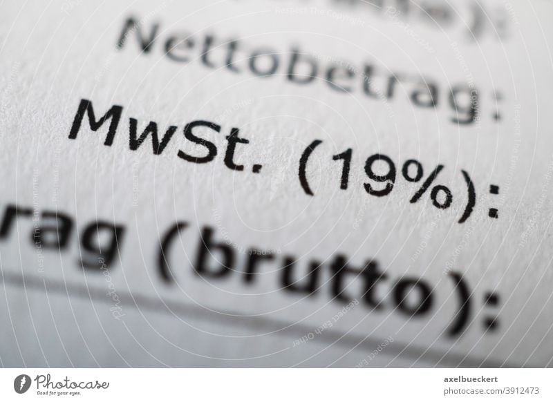 Mehrwertsteuer MwSt 19 % mehrwertsteuer mwst german tax receipt vat value-added tax tax rate germany percent finance netto brutto taxation business economy