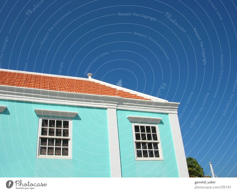 House on Bonaire House (Residential Structure) Multicoloured Red Architecture Cuba Colour Blue Sky