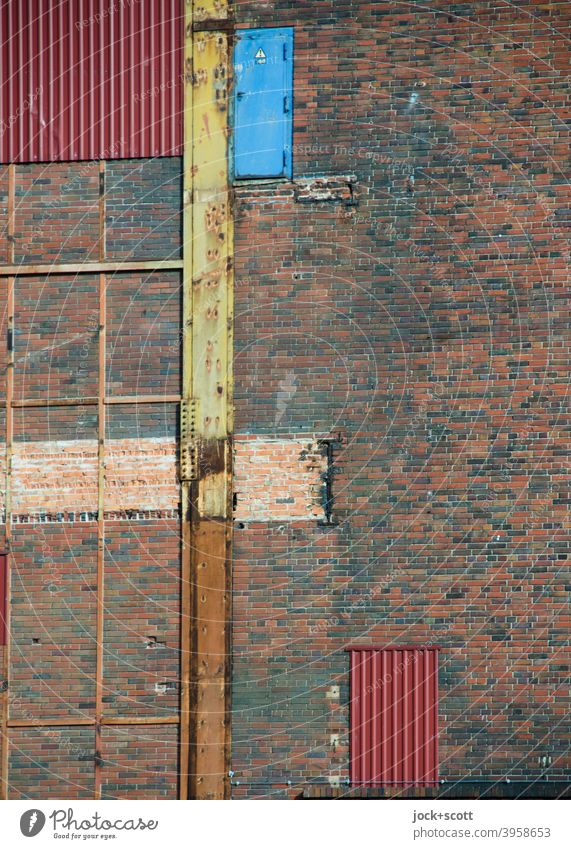 Traces of a time on the wall of a power station Development Preservation of historic sites Large Charlottenburg power station Architecture Berlin Steel carrier