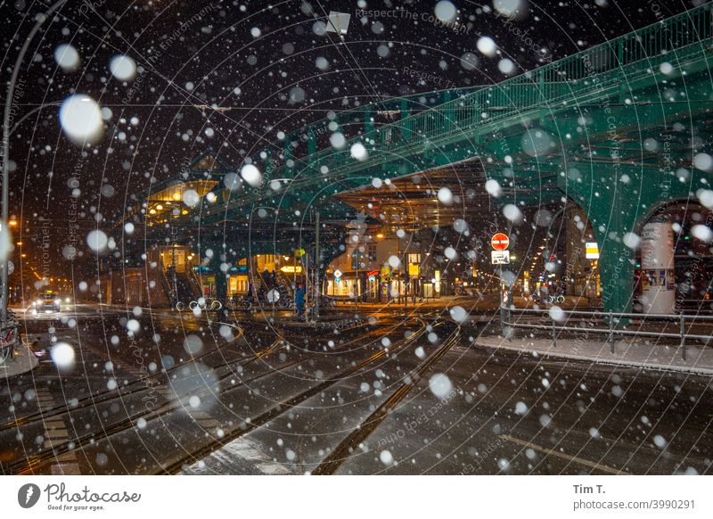 Corner Schönhauser Allee in winter Prenzlauer Berg Night Snowfall Colour photo Berlin Train station U2 Mono rail Exterior shot Town Capital city Old town