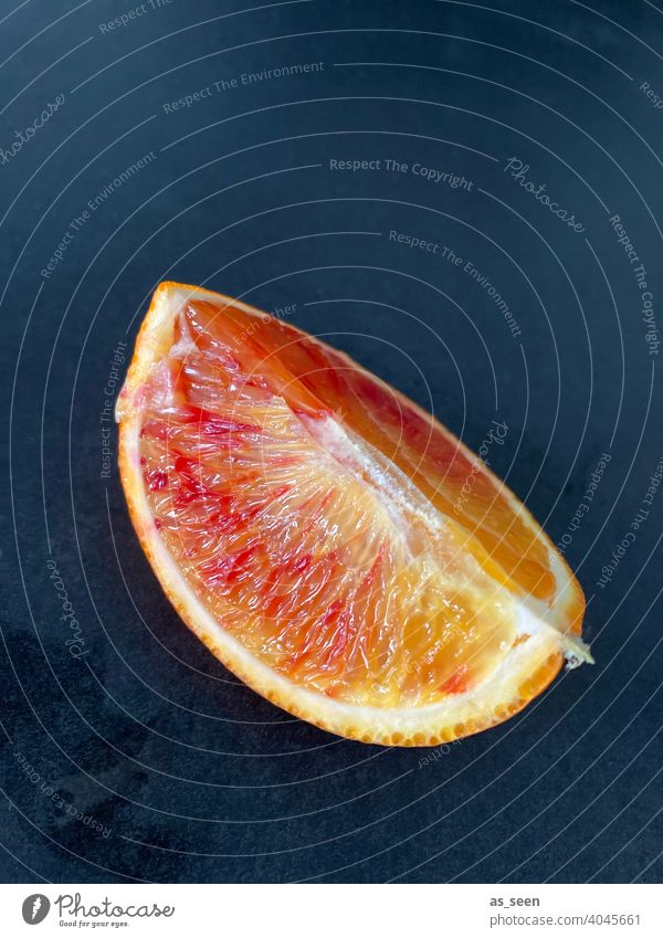 Blood Orange blood orange Column fruit Fresh Juicy Sour citrus fruit Vitamin C Fruit Healthy Healthy Eating Delicious Food Vitamin-rich Food photograph Fruity