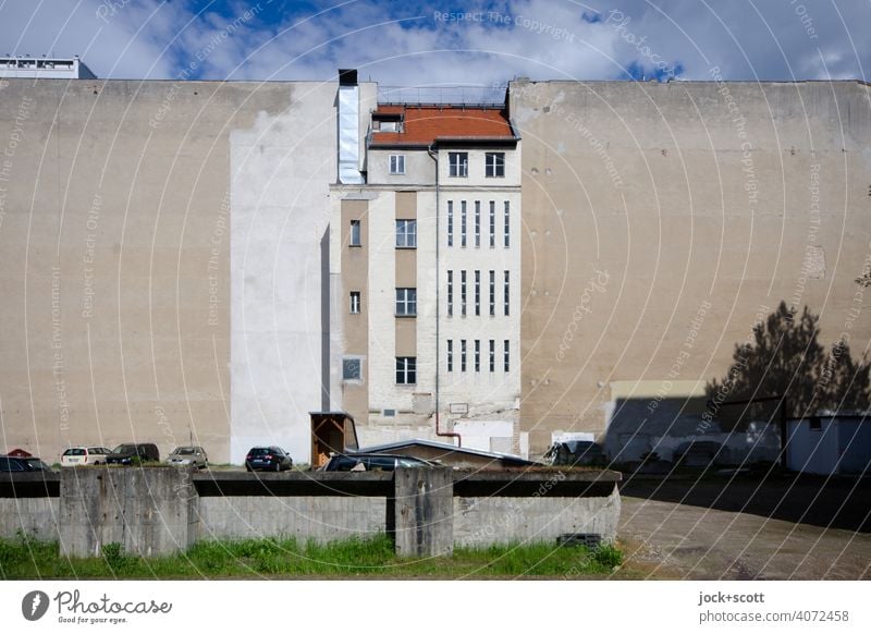 Central in the middle Town house (City: Block of flats) Fire wall Facade Ventilation shaft Backyard Old Downtown Berlin Sky Symmetry Historic Change