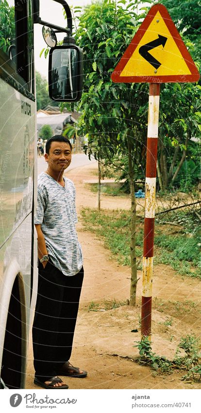 signpost Street sign Orientation Change in direction Vietnam Transport Curve Road marking bus driver Bus