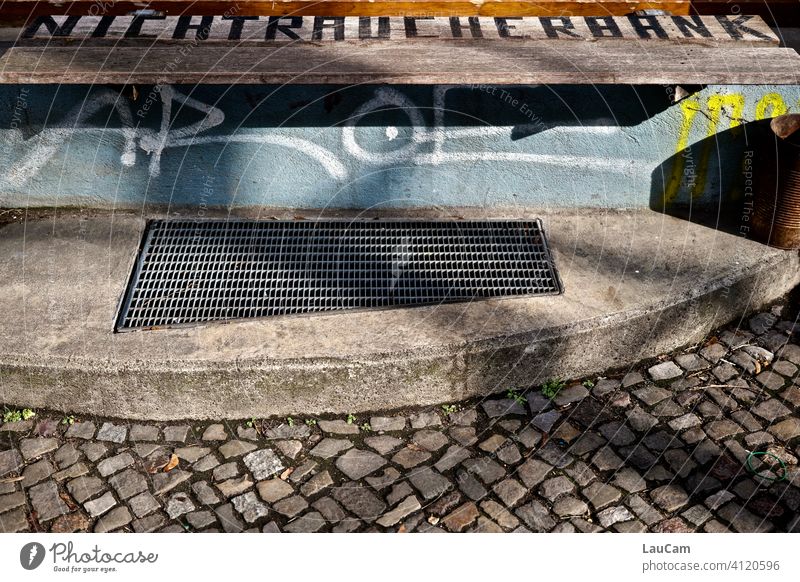 Original non-smoking bench for a healthy rest Bench Sit Non-smoker Smoking No smoking Smoking endangers health no smoking allowed Healthy Break Colour photo