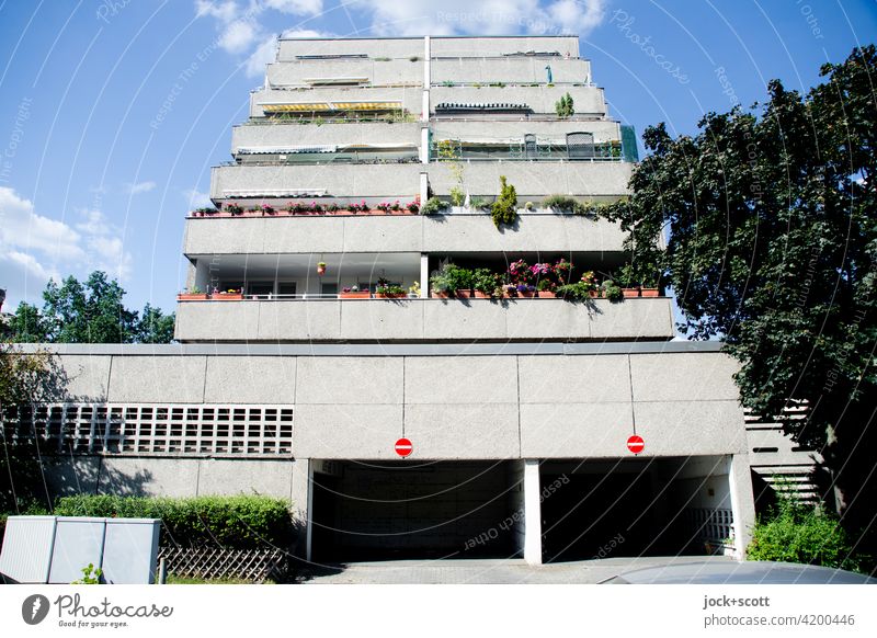 bright, representative, barrier-free city apartment with large balcony and underground parking space Balcony Sunlight Architecture Facade Deciduous tree Sky