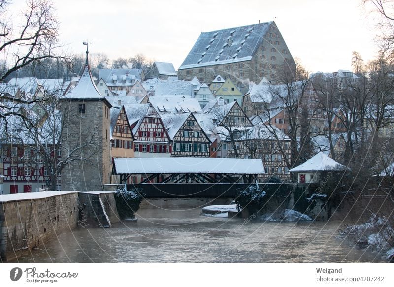 Schwäbisch Hall in winter half-timbered Winter Cooker Hohenlohe Baden-Wuerttemberg River Snow Romance vacation Germany Bridge