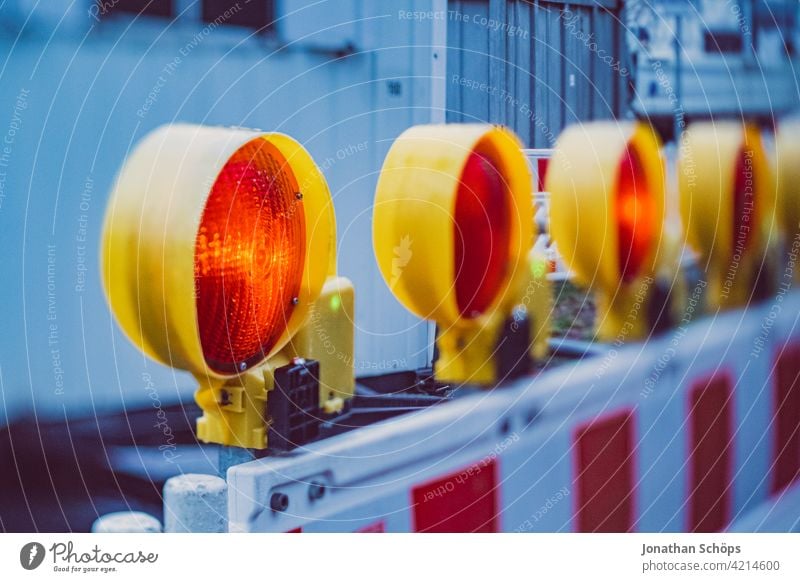 Construction site fence full closure with red lamp cordon Signs and labeling Traffic infrastructure Work and employment Signal signal colour