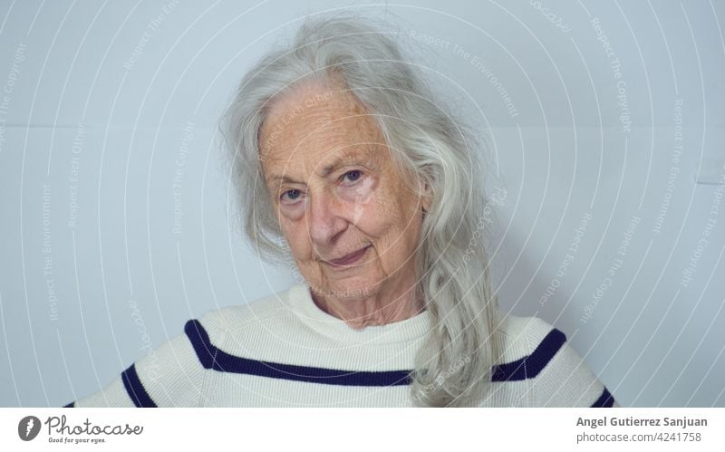 portrait of a senior woman 2021 Woman Portrait photograph 80 years Senior citizen 60 years and older Old Adults Female senior Looking Face