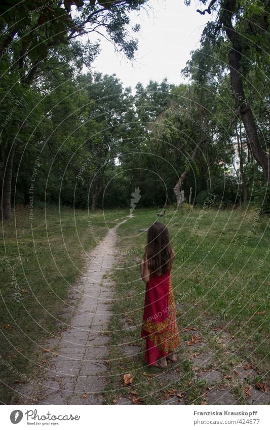 Indian woman in Brandenburg Girl Infancy Body Hair and hairstyles 1 Human being 8 - 13 years Child Environment Nature Landscape Plant Summer Beautiful weather