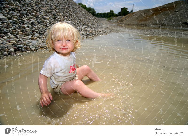 mud-mona Wide angle Child Girl Playing Beach Swimming & Bathing Sun Water