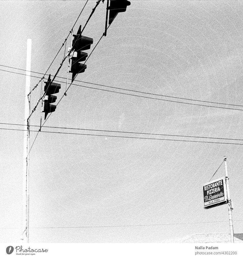 On to the pizza Analog Analogue photo B/W Black & white photo black-and-white Traffic light Pole sign pizzeria ristorante Cables Italy South Exterior shot