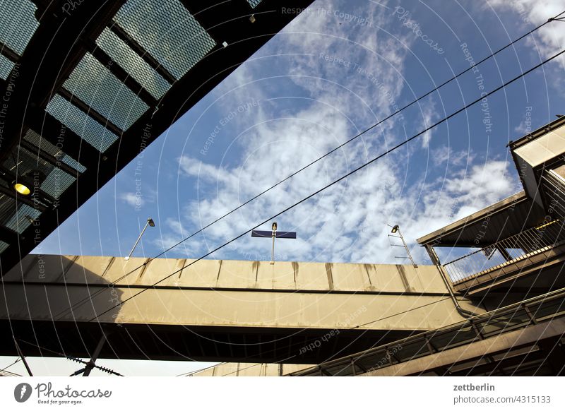 Station with overhead line Train station Platform Rail transport Roof Overhead line electrification Lantern Lamp Transport Worm's-eye view Traffic route